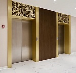 Лифтовые порталы из латуни